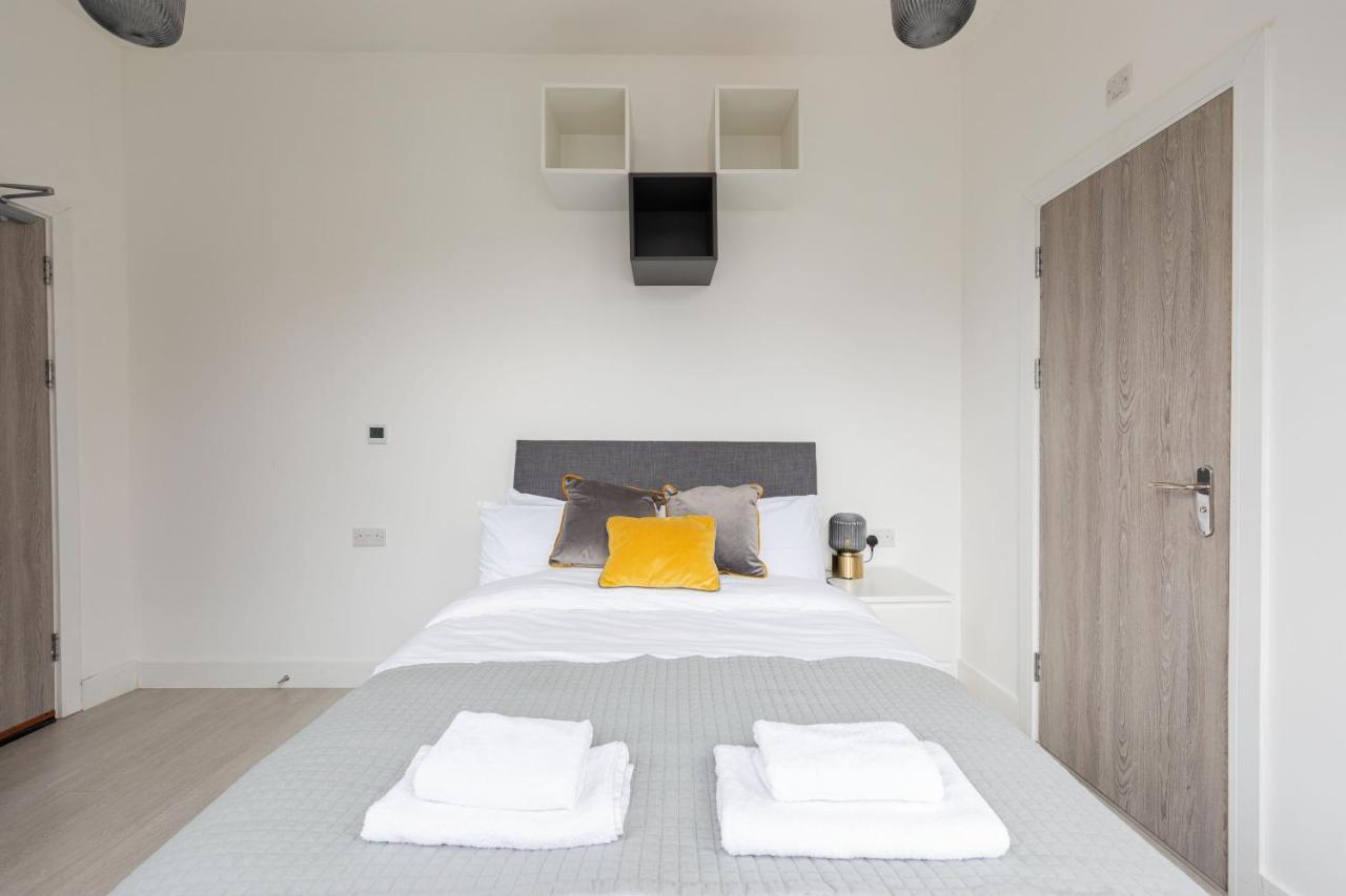 The Anson Hotel - Conveniently Located Sweet Space Near Transportation Stations 伦敦 外观 照片